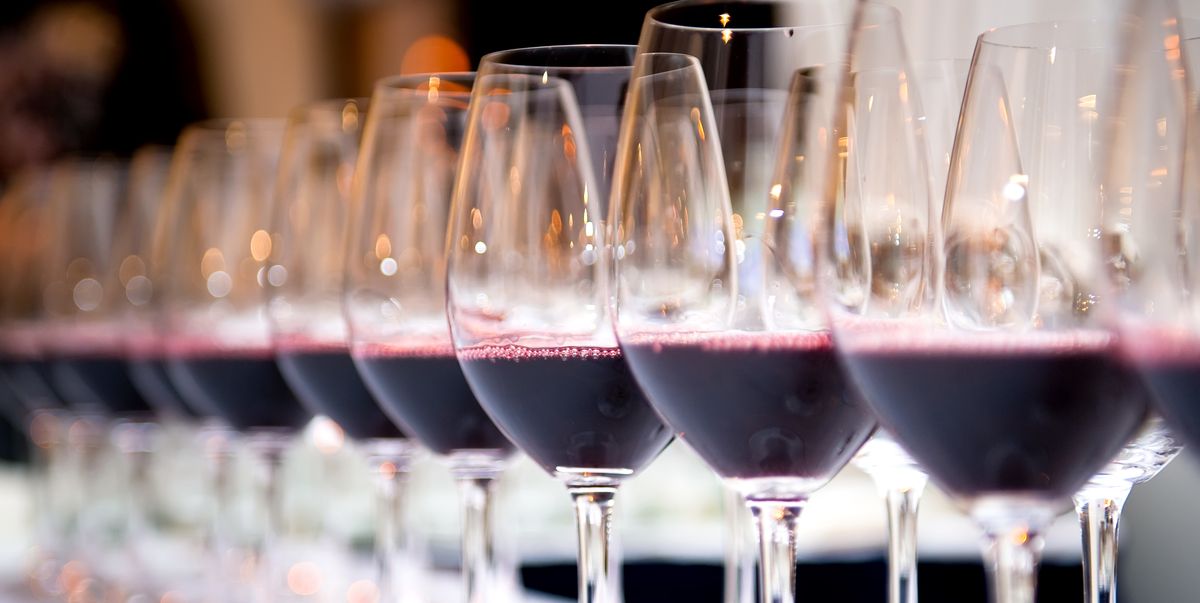 What Are The Wine Types? The 8 Major Kinds of Wine