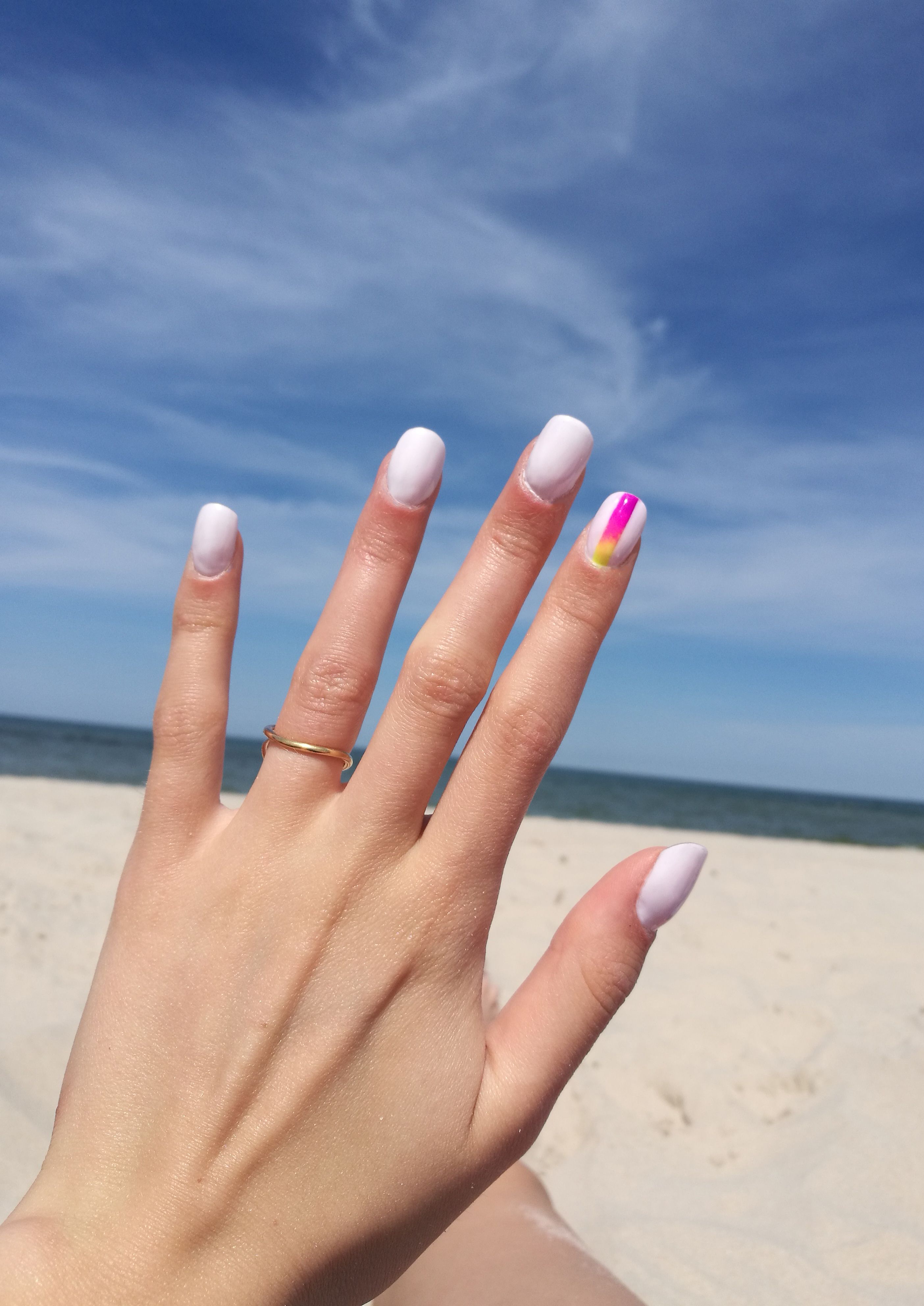 Glossy and gorgeous in pink – these nails are the finishing touch to a  perfect look. 💅💖 #GorgeousInPink Nails by Nail artist @nim... | Instagram