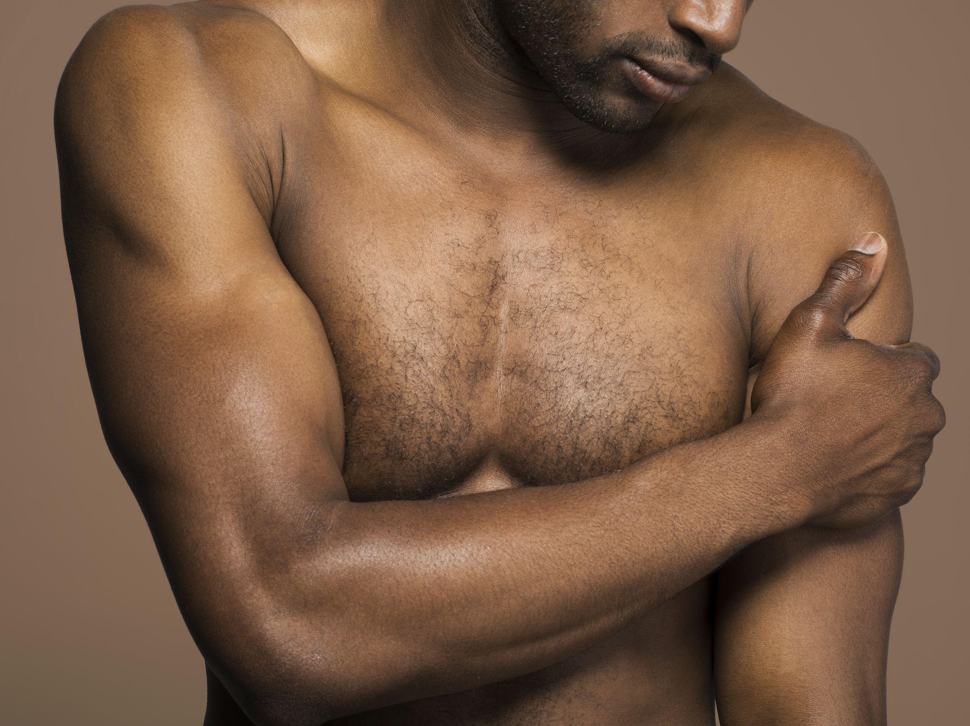 5+ Reasons for Sore Nipples in Men - Reasons Your Nipples Hurt