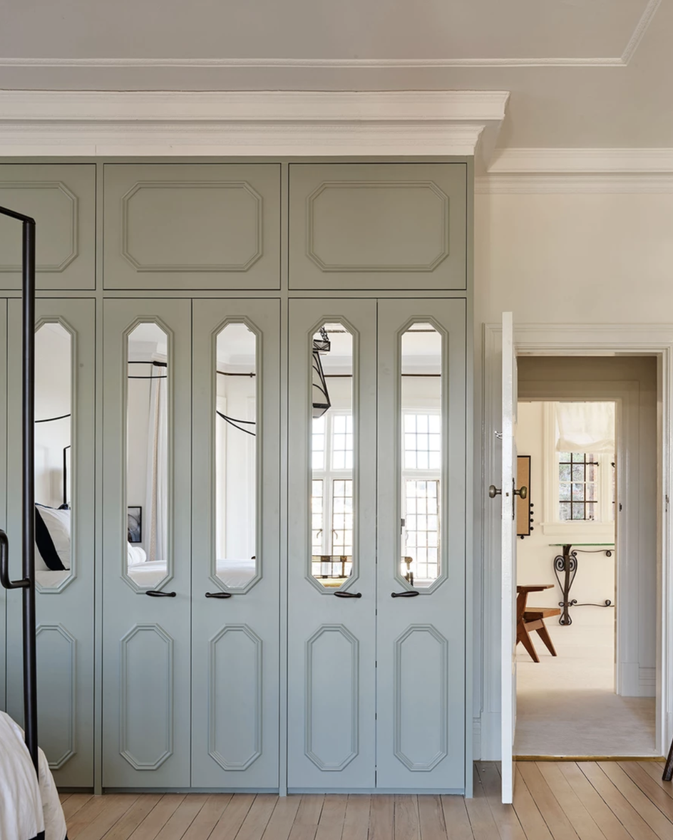 modern mirrored closet doors design ideas