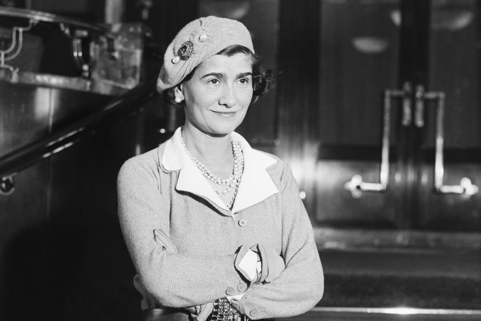 PHOTOS] 7 Of Coco Chanel's Best Quotes – Footwear News