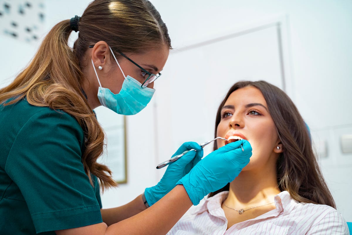 Is It Safe to Go to the Dentist During the Coronavirus Pandemic?