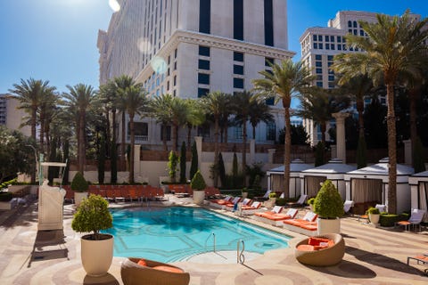 10 Best Pools in Las Vegas - Most Popular Pool Parties in Vegas