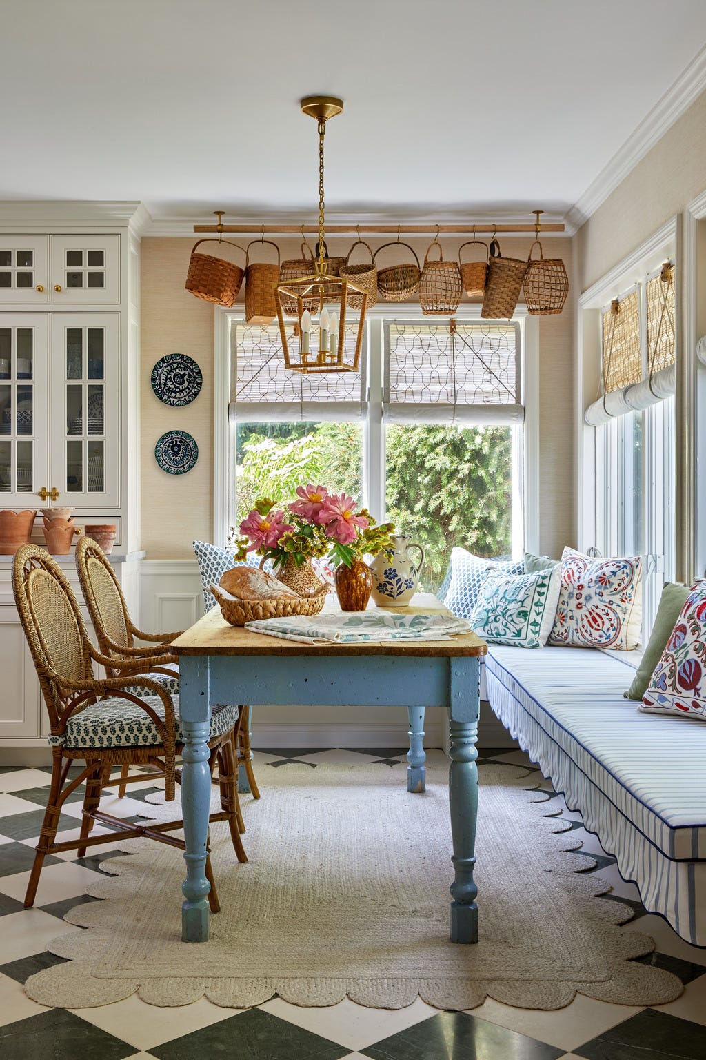 25 Pretty Cottage Decor Ideas for a Cozy Country Escape