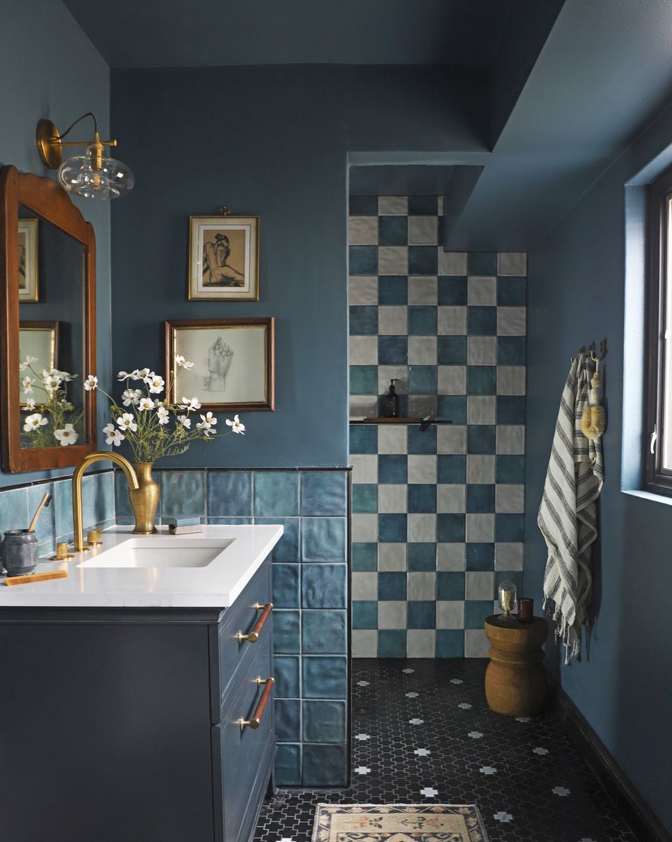 blue checkered bathroom
