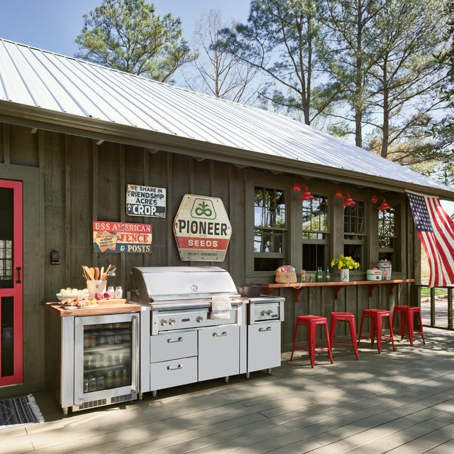hgtv home town rustic outdoor kitchen