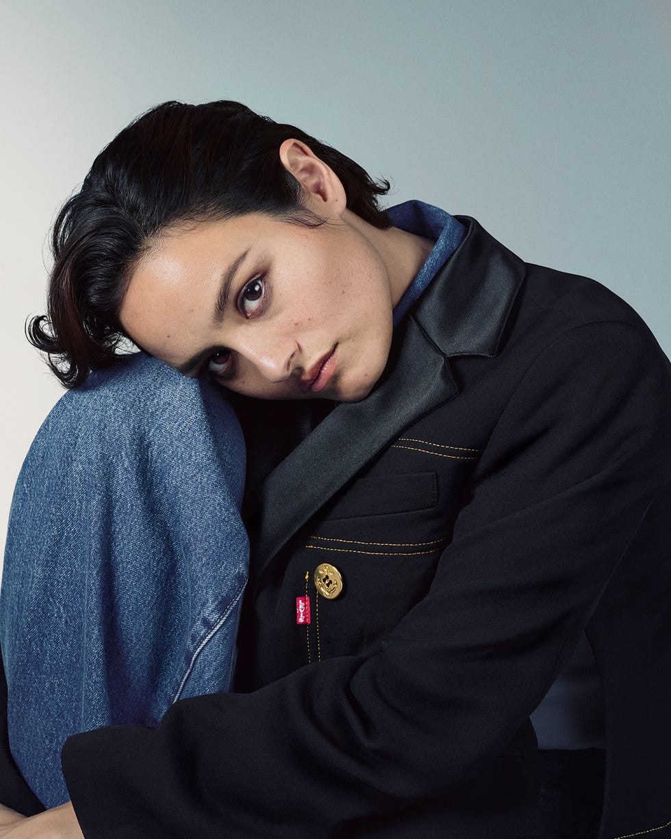 chase sui wonders levis sacai kampanyası 2025