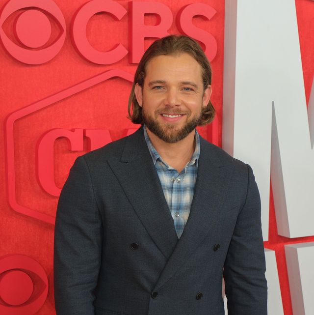 cmt awards 2024 fire country max thieriot wife lexi murphy