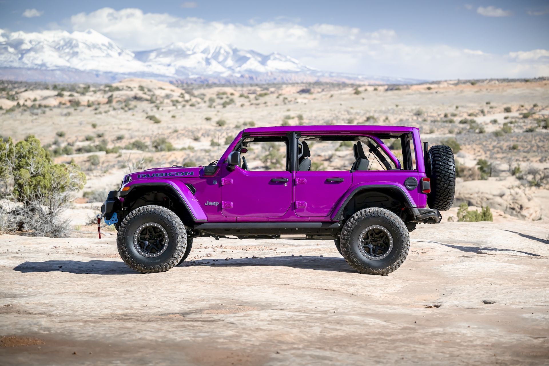 2023 Easter Jeep Safari Brings Concepts with Diverse Powertrains