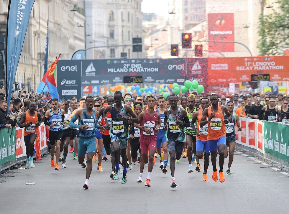 Runners participating in the Enel Milano Marathon