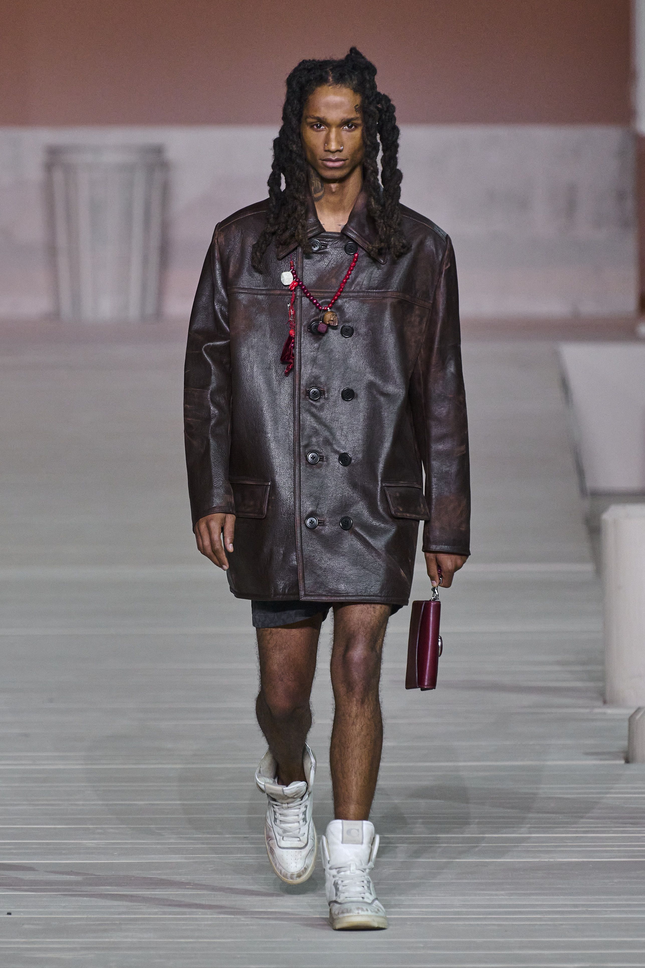 コーチ（COACH）」2023春夏コレクション | ファッション | ELLE