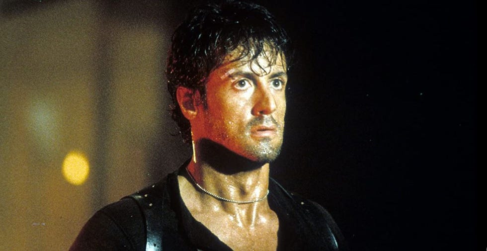 cobra, el brazo fuerte de la ley 1986, con sylvester stallone
