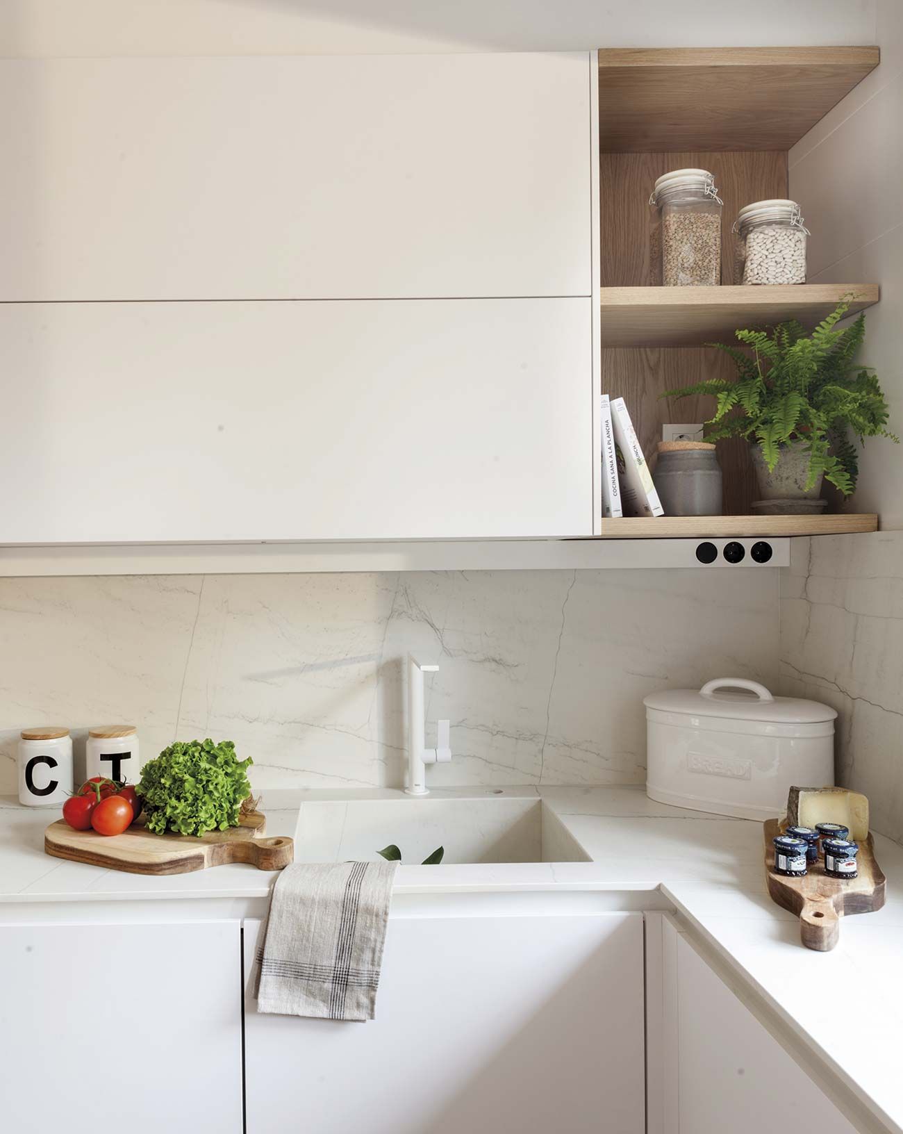 Cómo decorar una cocina blanca: Todos los trucos