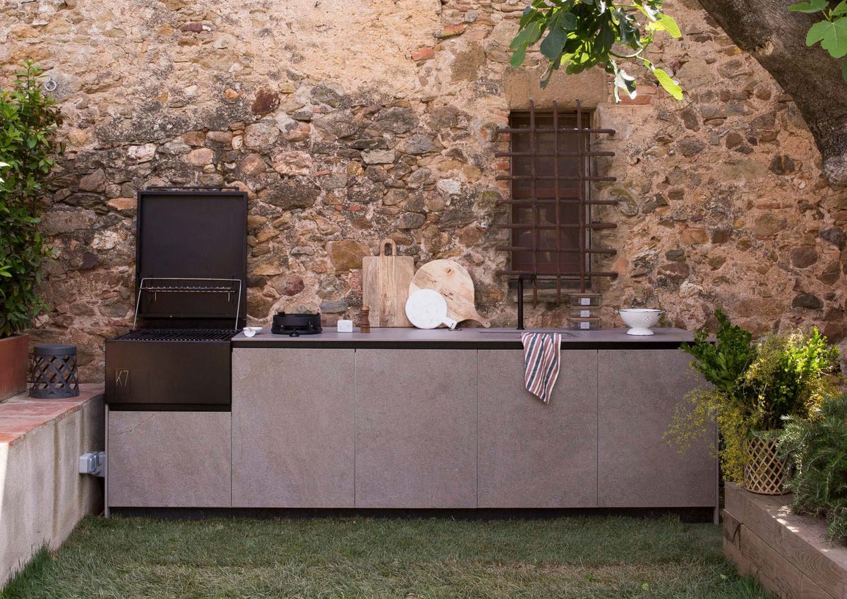 cocina exterior en el porche