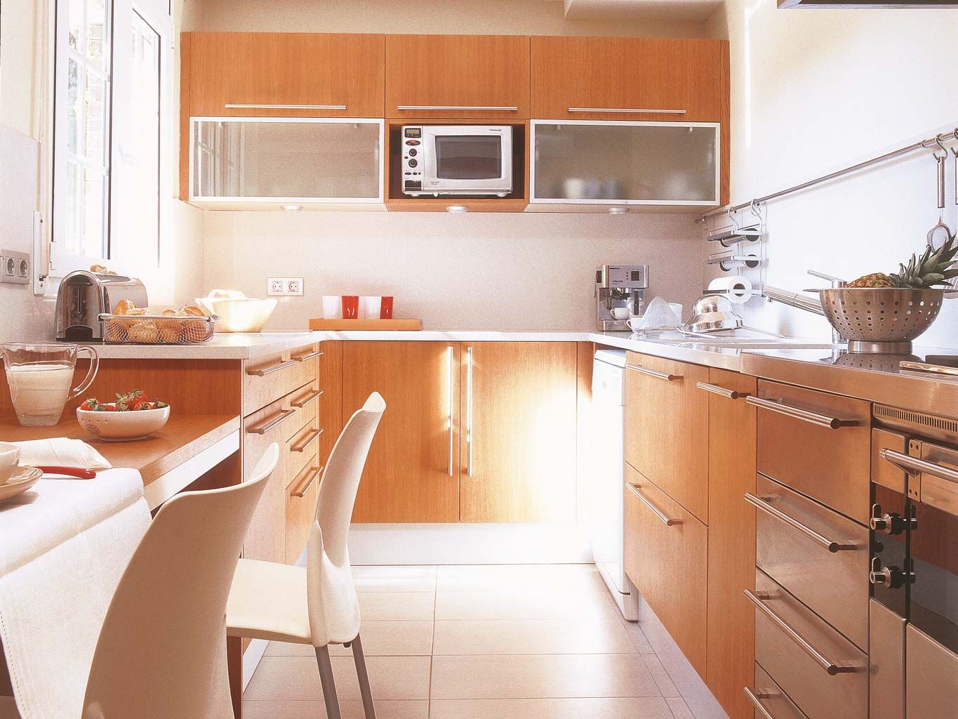 22 Ideas y trucos para colocar el microondas en la cocina