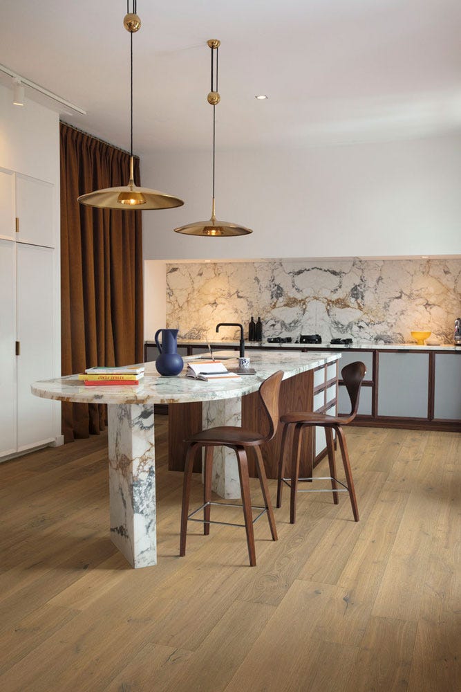 cocina con suelo de quick step