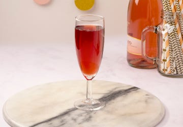 Champagne cocktail, Drink, Alcoholic beverage, Classic cocktail, Cocktail, Kir royale, Wine cocktail, Wine glass, Distilled beverage, Kir, 