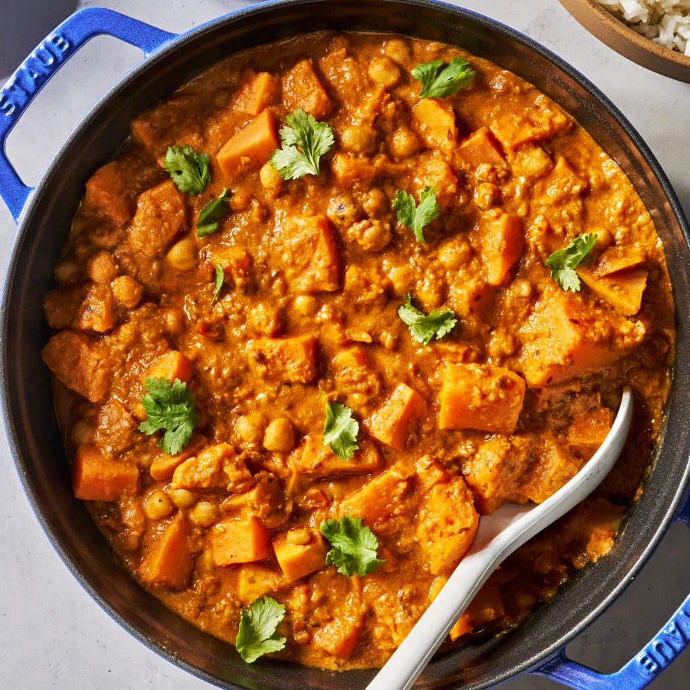 Best Coconut Chickpea & Sweet Potato Curry Recipe - How To Make Vegan Curry