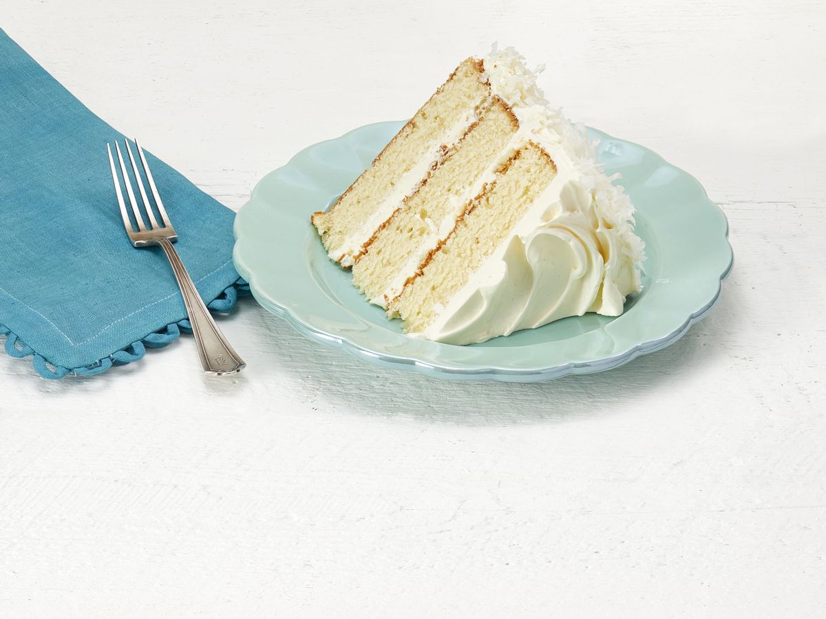 Best Coconut Layer Cake﻿ - How to Make Coconut Layer Cake