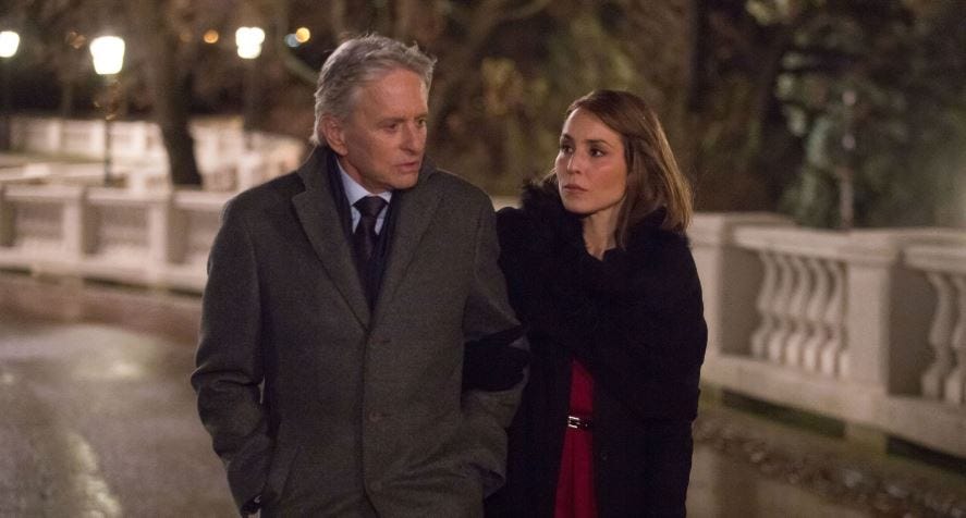Código abierto (2017) Noomi Rapace y Michael Douglas