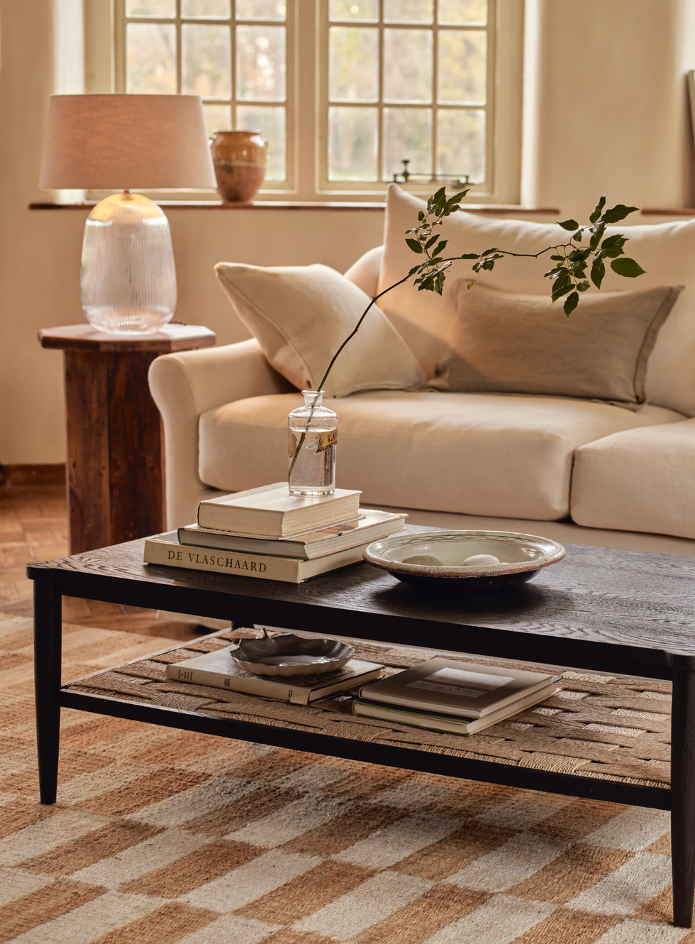 coffee table decor