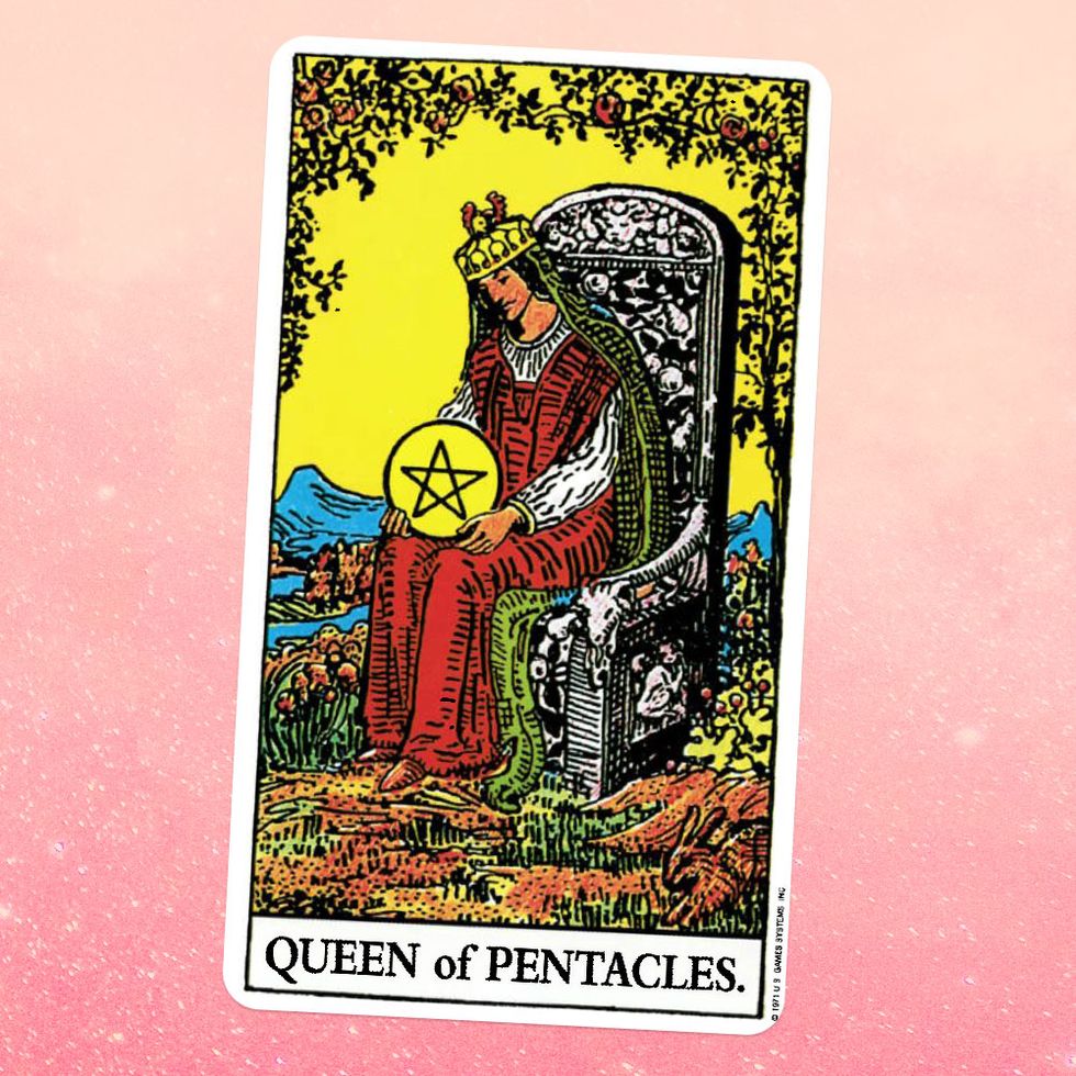 the tarot card the queen of pentacles or queen of coins, showing an illustration of a queen in long robes and a crown sitting on a throne, holding a giant coin with a star shaped pentacle on it