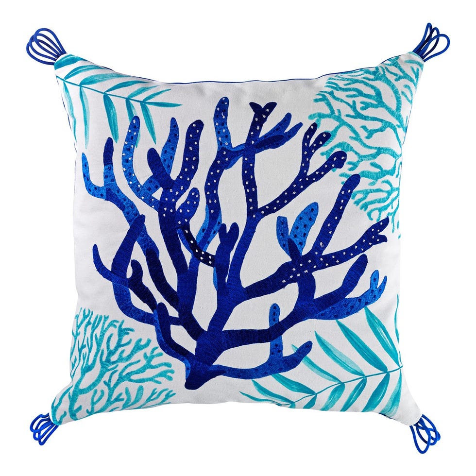 Cojín bordado coral blue de El Corte Inglés