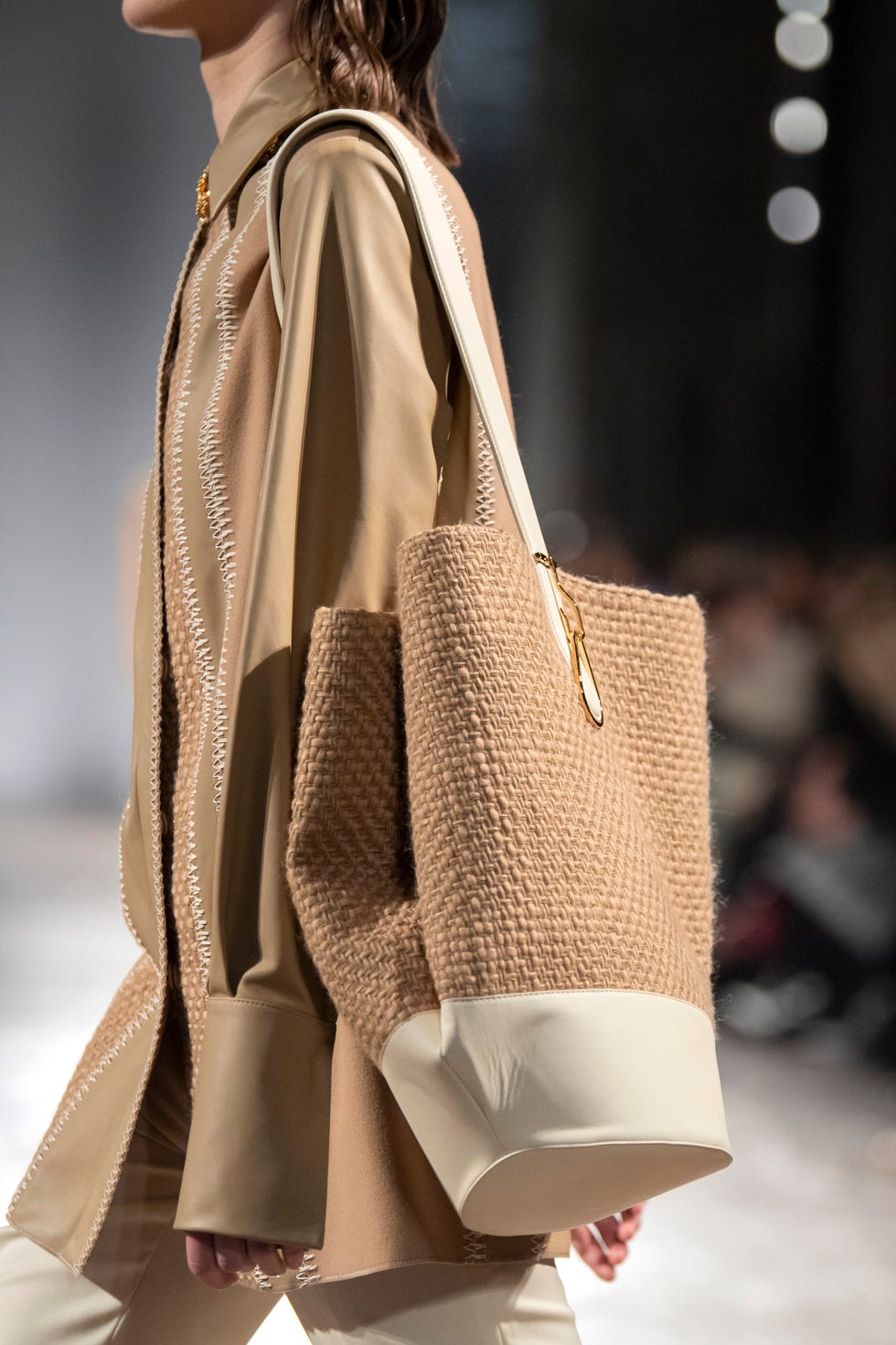 borsa secchiello beige gabriele colangelo autunno inverno 20202021