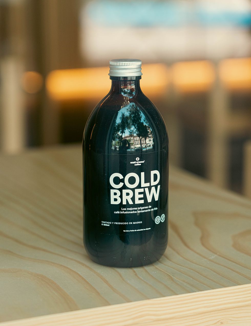 cold brew café em formato "take away" de east crema coffee
