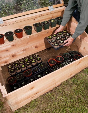 como hacer un invernadero de madera diy