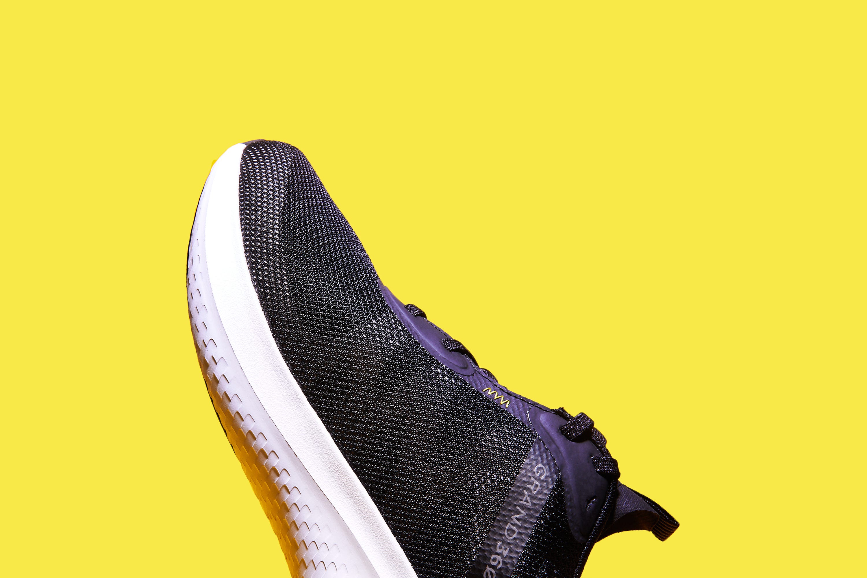 cole haan zerogrand zg outpace runner ii