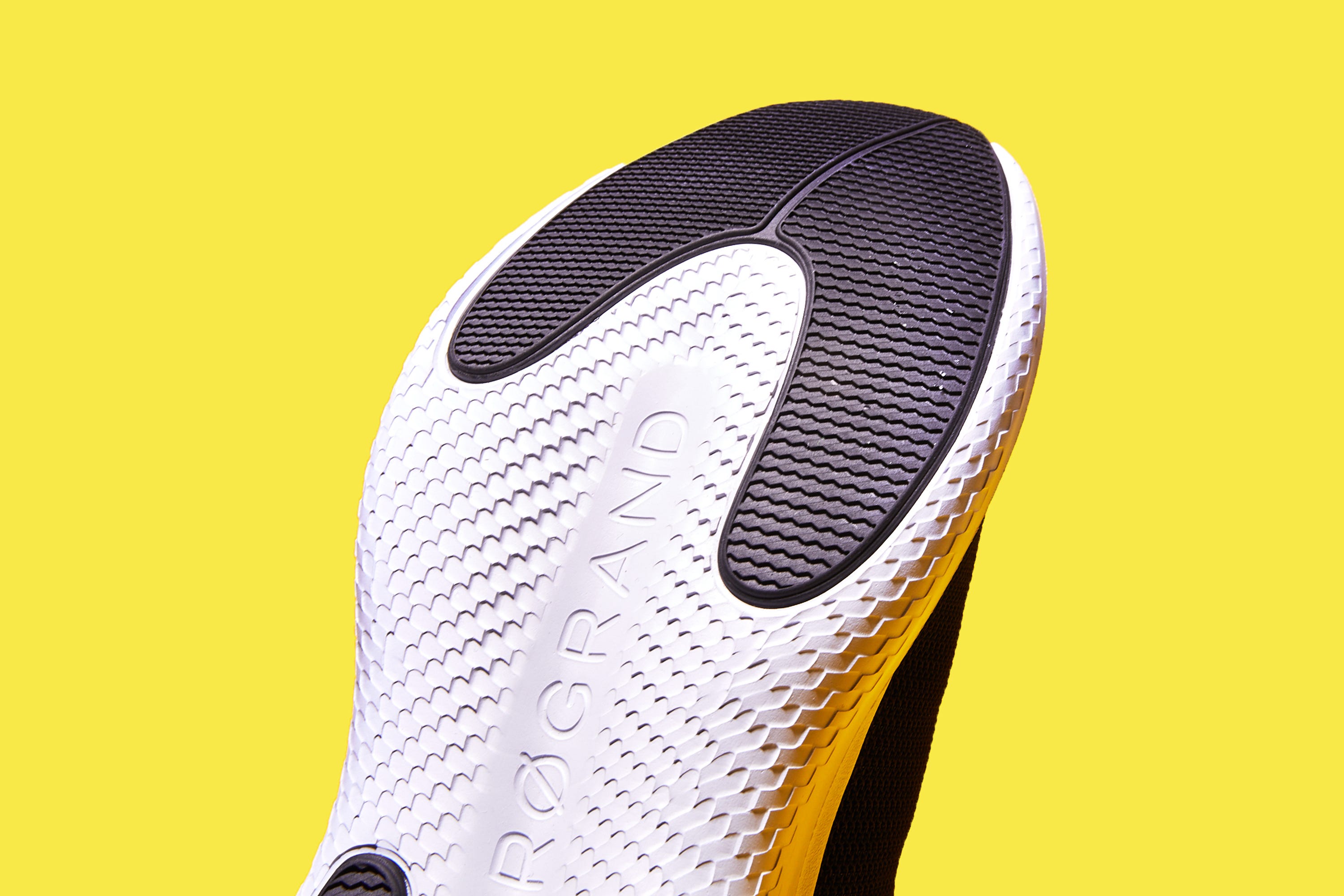 cole haan zerogrand zg outpace runner ii
