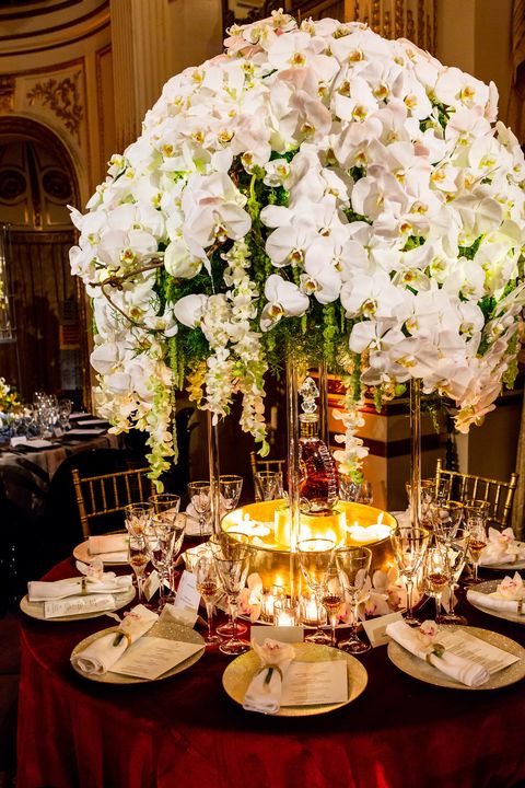Decoration, Wedding banquet, Centrepiece, Flower Arranging, Floristry, Function hall, Flower, Floral design, Rehearsal dinner, Bouquet, 