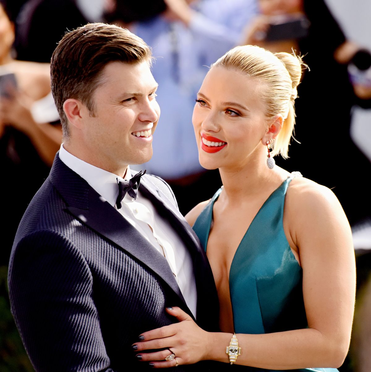 Colin Jost Confirms Scarlett Johansson Is Pregnant: 'We're Excited' –  Hollywood Life