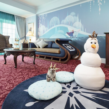 絕對要住！香港迪士尼「冰雪奇緣主題套房」太夢幻