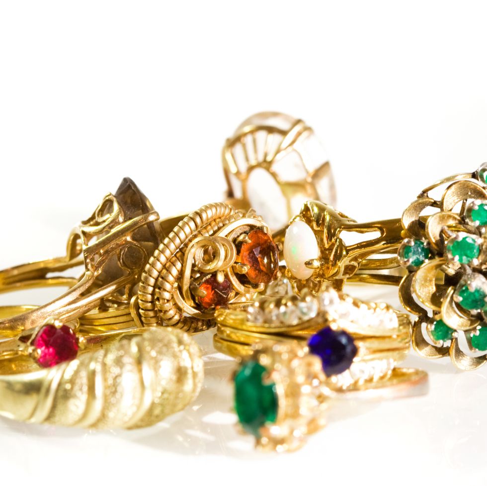 vintage items to borrow from grandma costume jewelry
