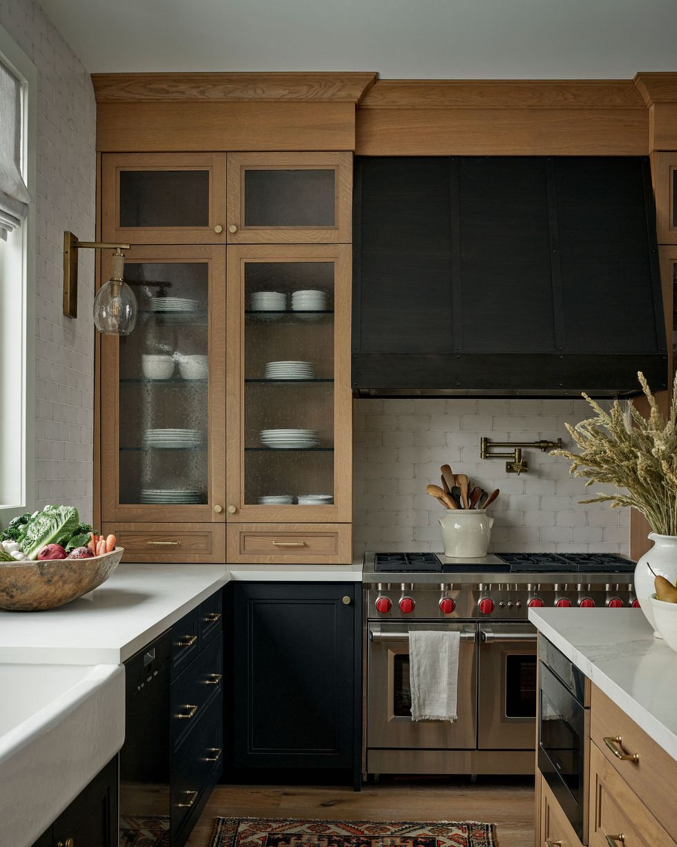 10 Modern Farmhouse Kitchen Design Ideas