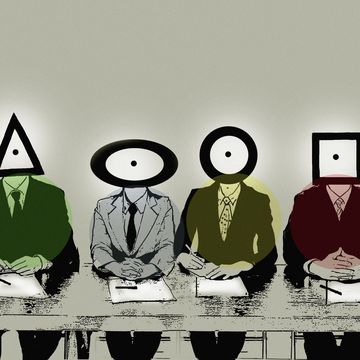 Row of businessmen with different shape heads