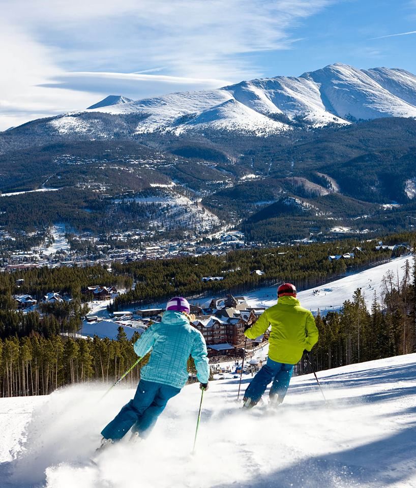 Snow, Winter, Mountain, Mountain range, Mountainous landforms, Skiing, Ski, Recreation, Winter sport, Sky, 