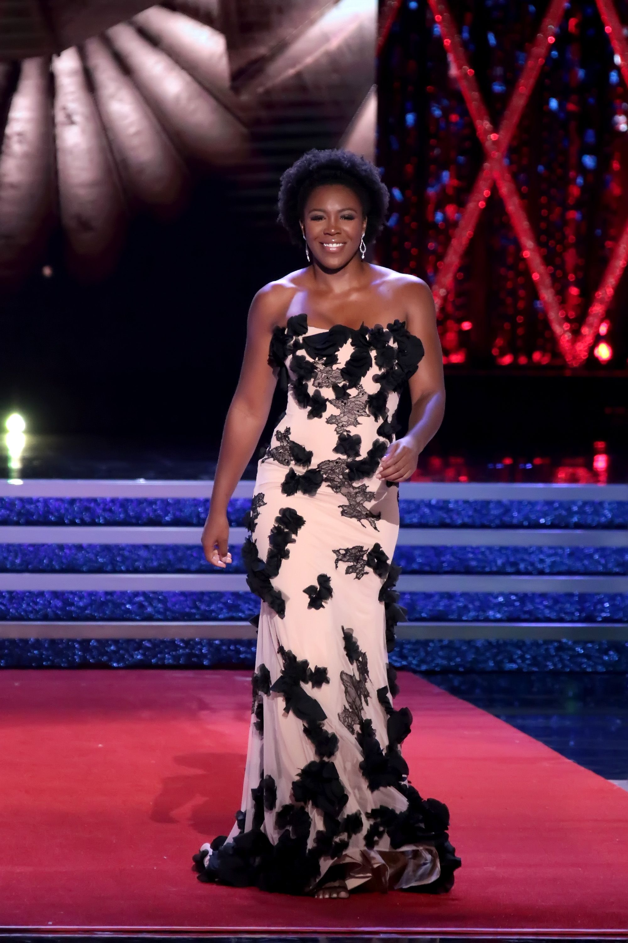 Miss America 2019 Evening Gown Photos See Miss America