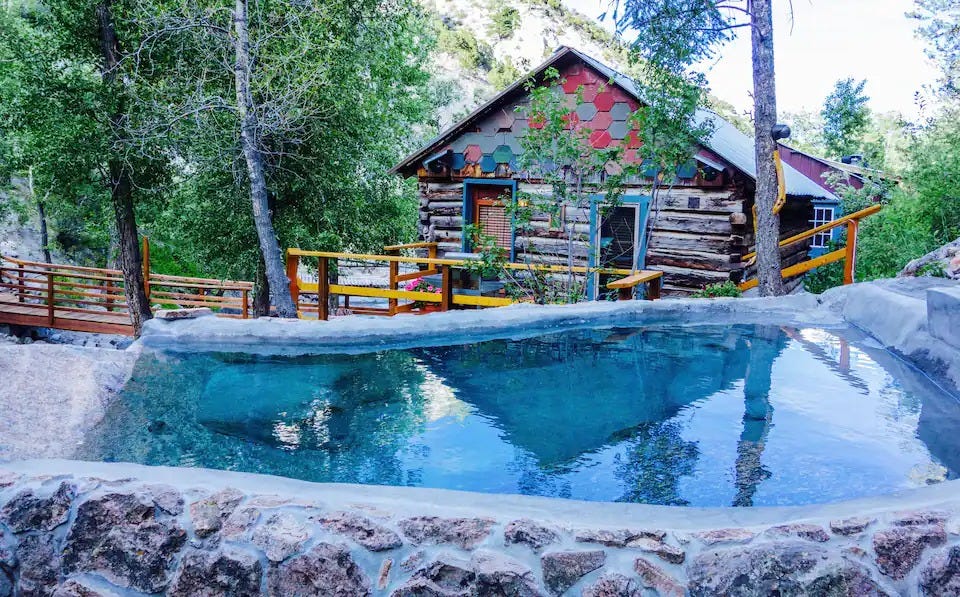 the holloway cabin in colorado, a good housekeeping pick for unique airbnb