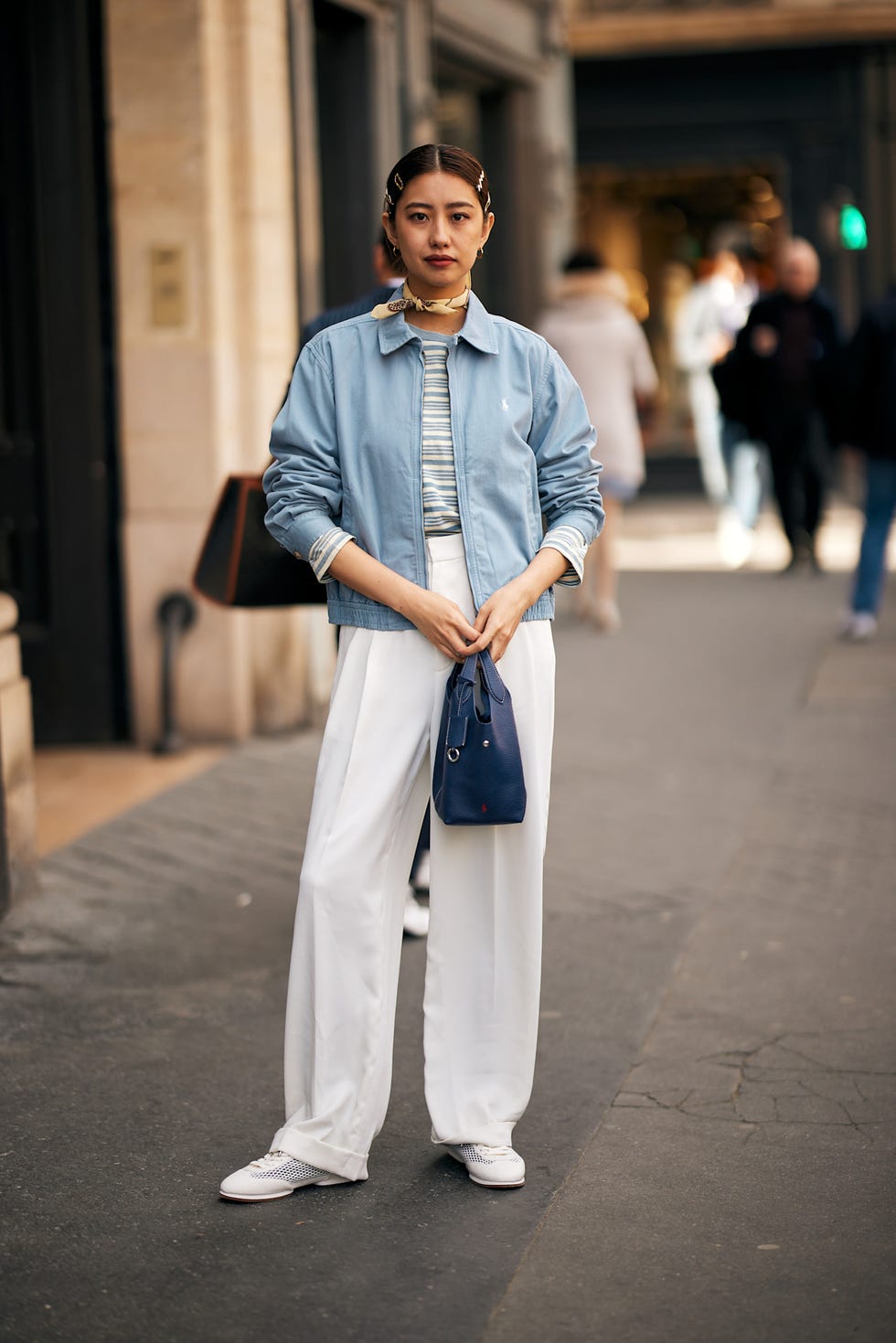 How to combine short spring 2025 jacket