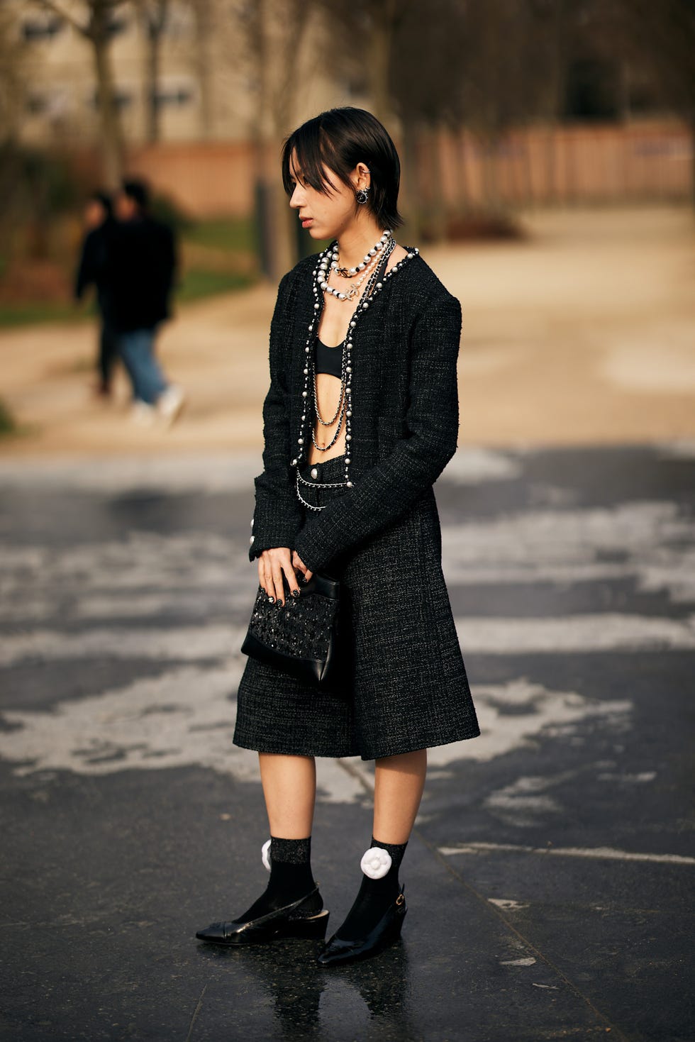 How to combine short spring 2025 jacket