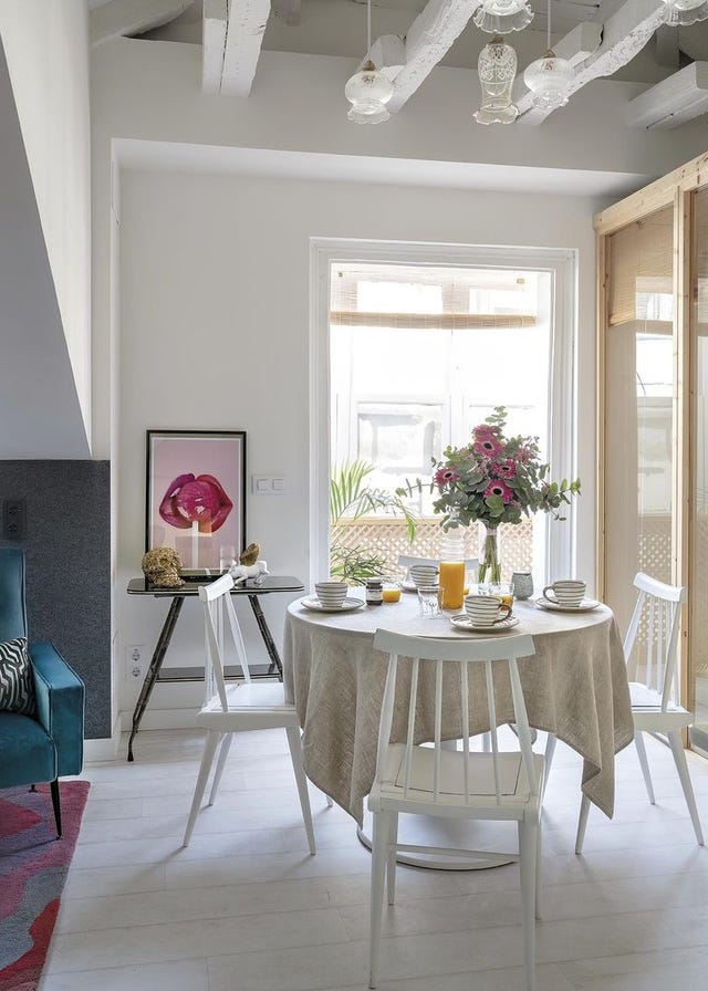 comedor con mesa camilla