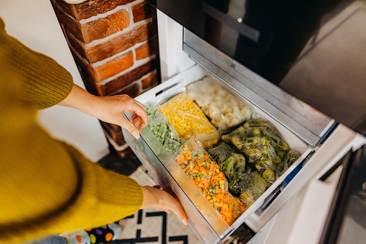 Estos Son Los Alimentos Que Nunca Debes Volver A Congelar