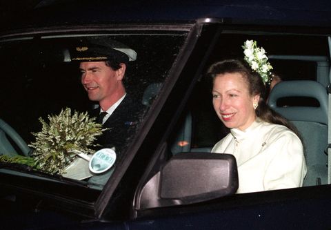 royalty   princess royal and commander timothy laurence wedding   crathie church