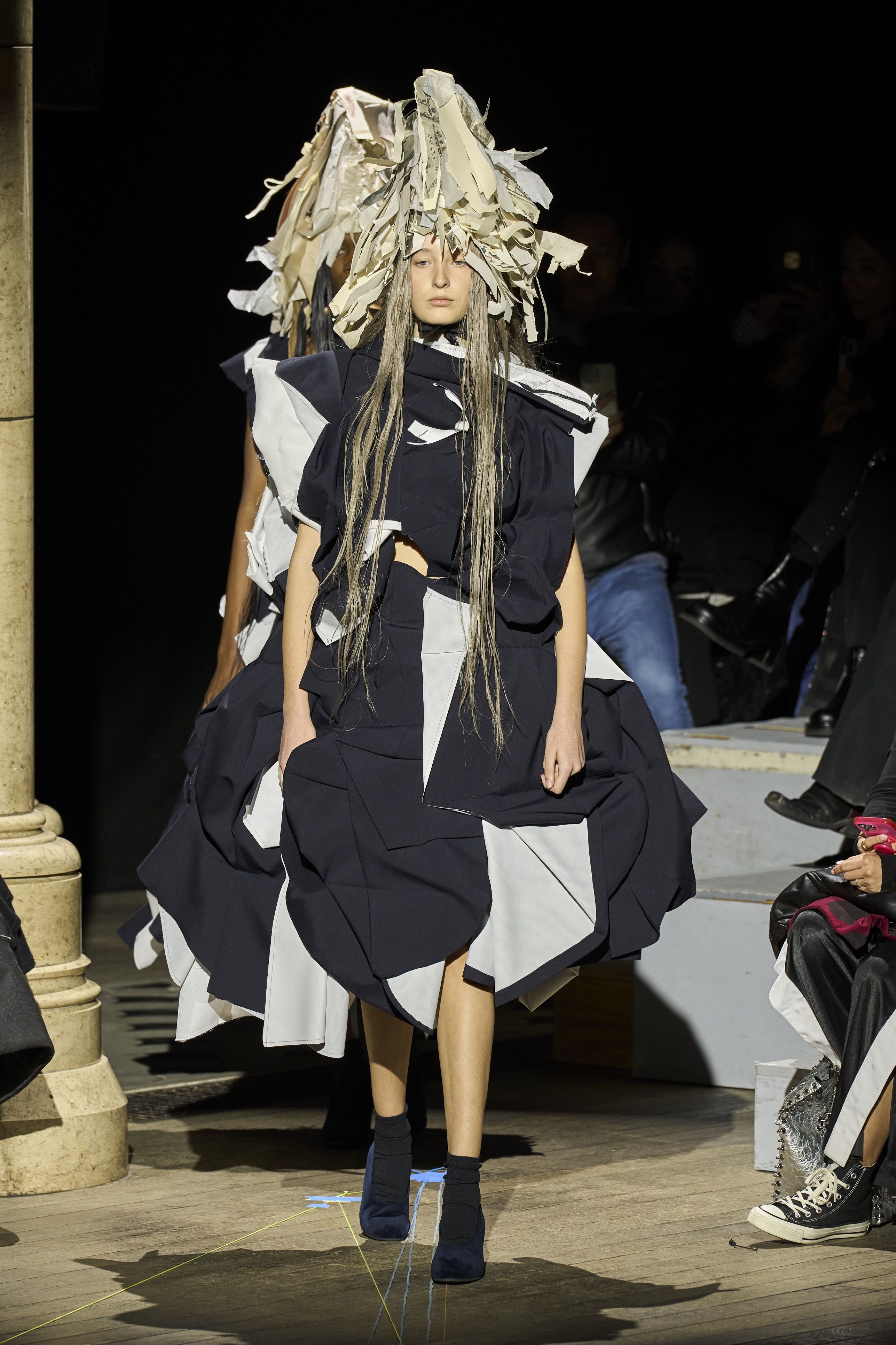 コム デ ギャルソン（COMME DES GARÇONS）2023秋冬コレクション
