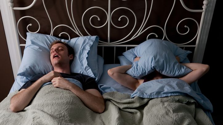Ronquidos al dormir: Descubre cómo eliminarlos y descansar mejor