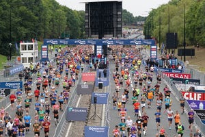 runners take part in the great north run