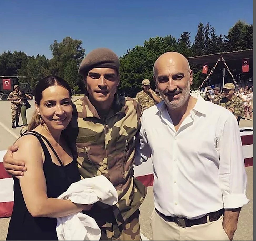 akin akinozu padres
